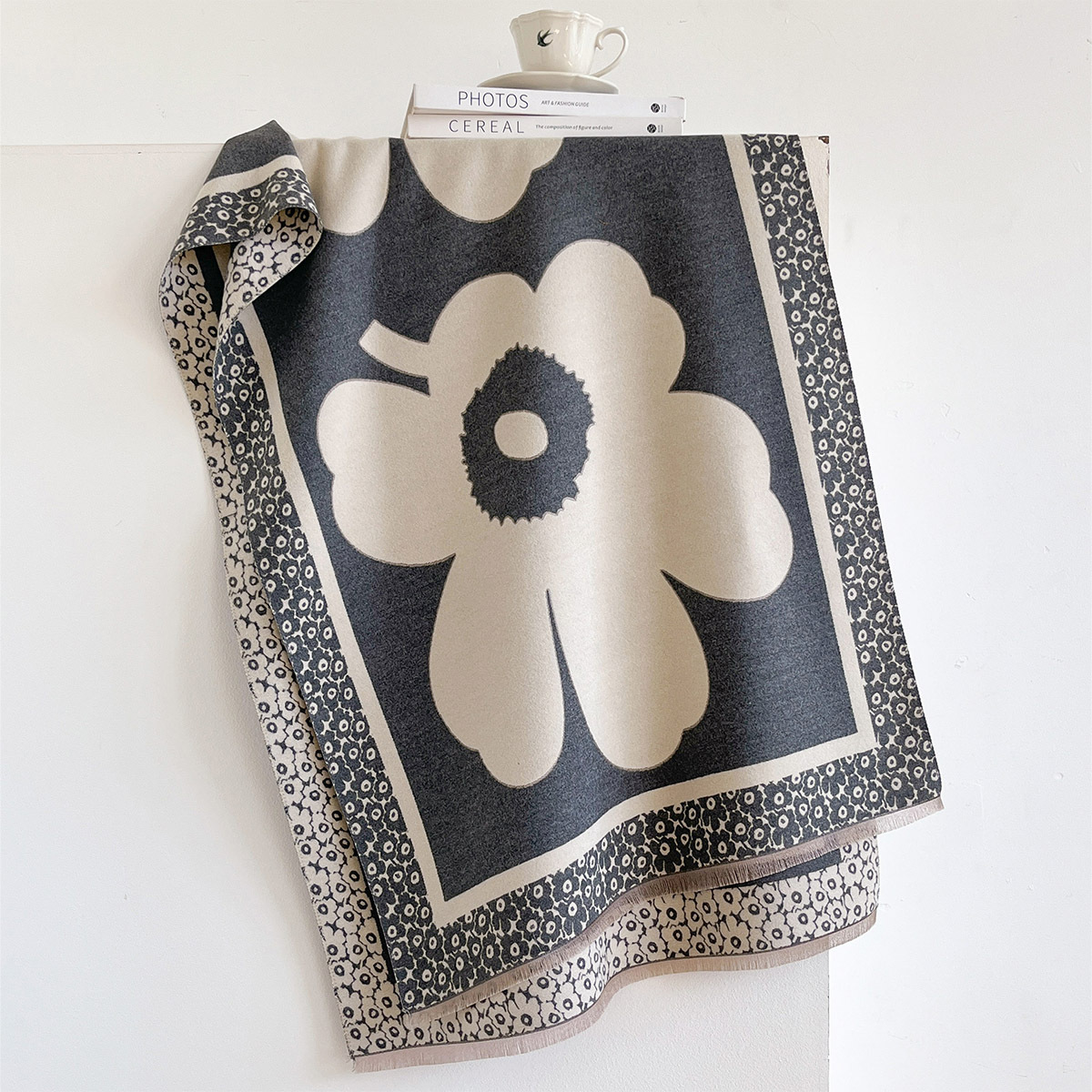 Scarf Women Large Flower Jacqu - đánh giá và giá Cashmere Scarf