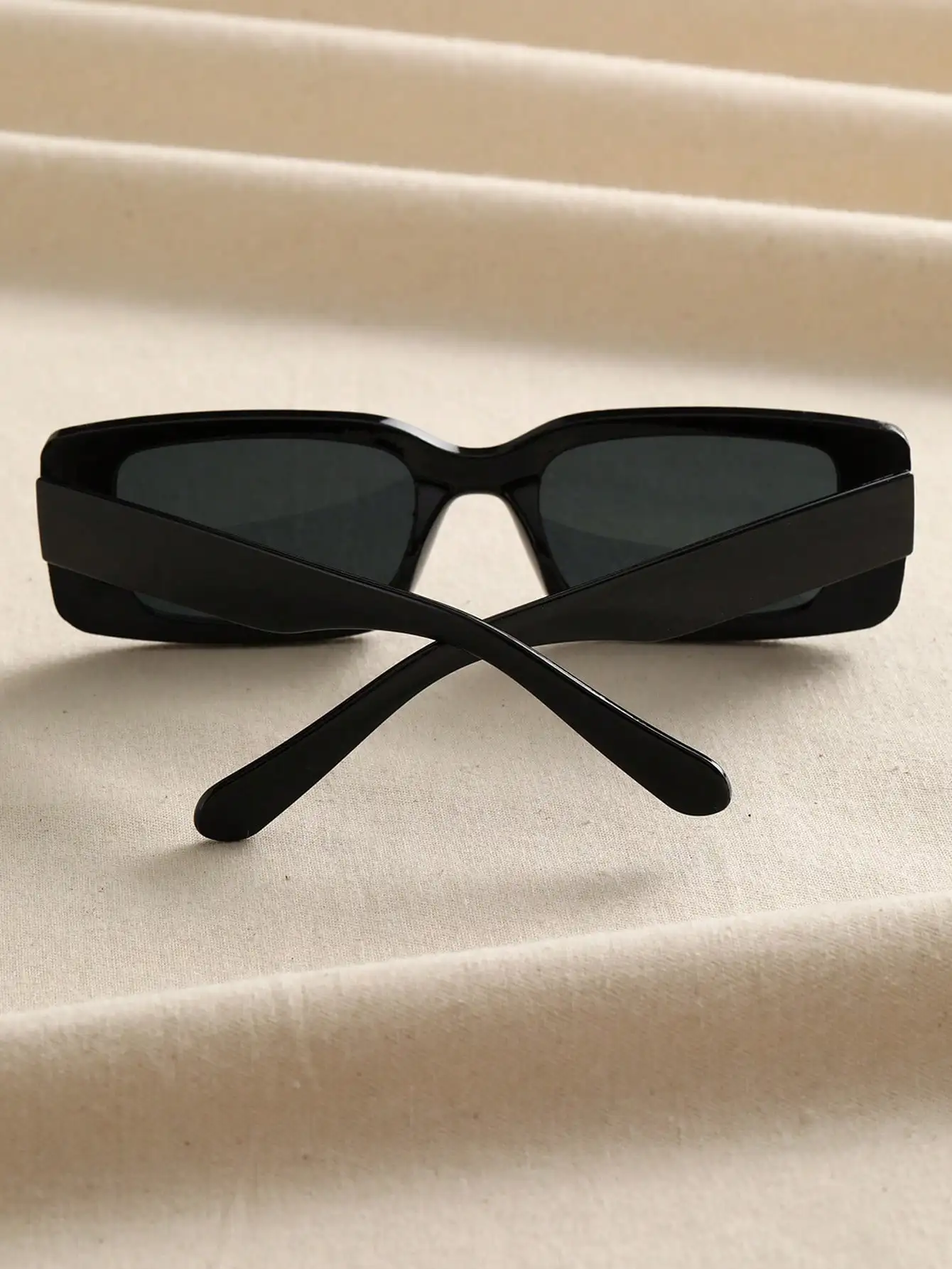 1 PCs Unisex Black Plastic Squ - đánh giá và giá Sunglasses Uv400